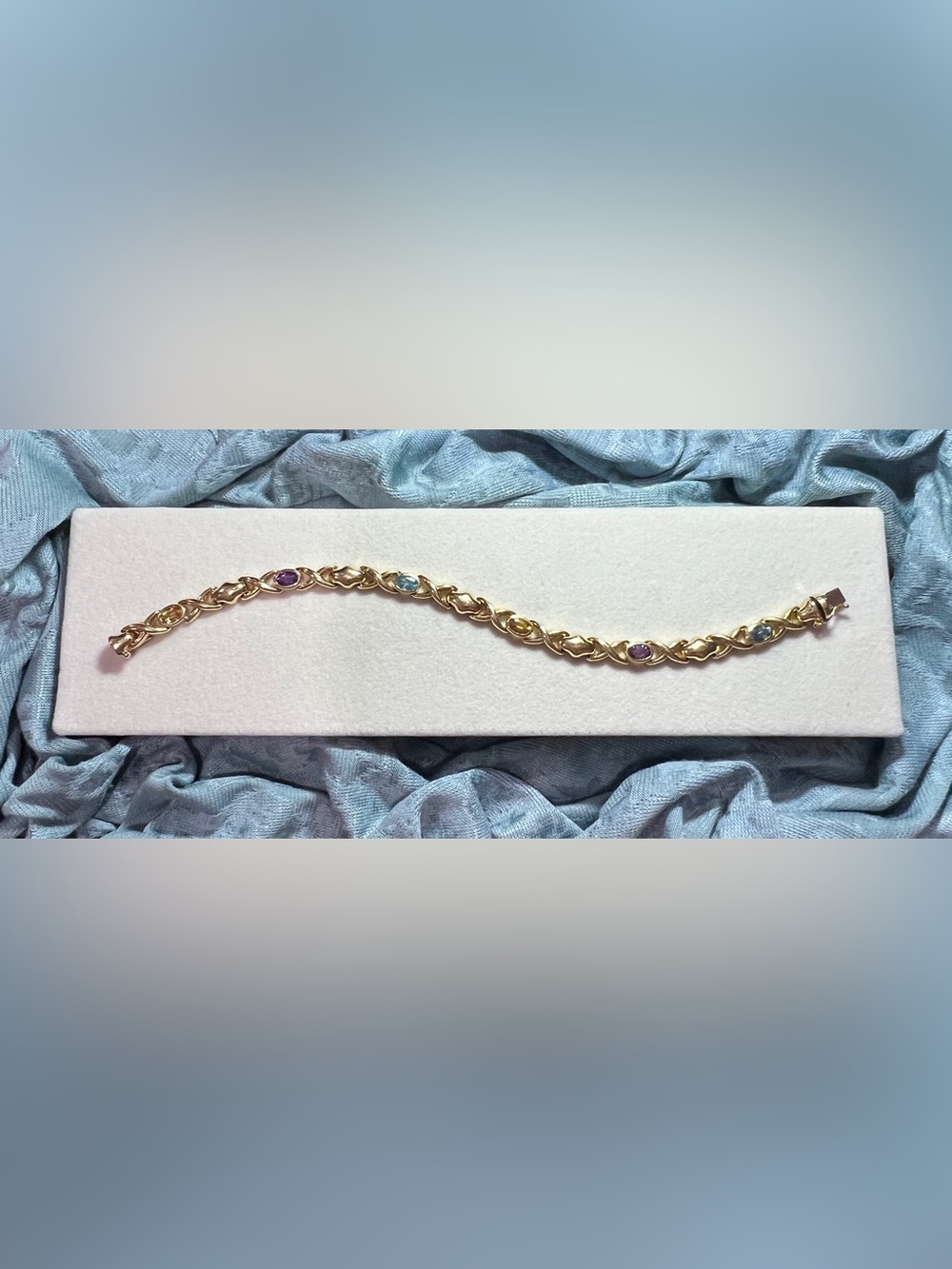 18K Gold Vintage “XO” Infinity bracelet, Italy, 8in, 15g, Bevel set gemstones - Picture 3 of 11